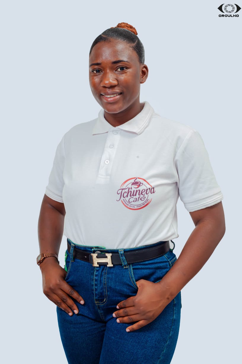 Domingas Calala - menina do café